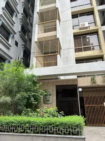 Luxurious New Furnished Apartment. - Image 4
