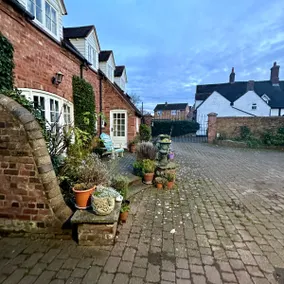 Victorian Two Bedroom Cottage. Cable TV, Wi-Fi - Image 5