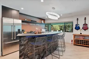 Luxury Retreat 7Bed/6.5Bath/Pool/6k+sqft - Image 5