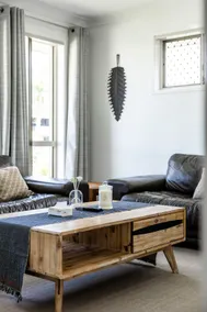 Stylish Cosy Retreat in North Lakes w all Air-Con - Image 2