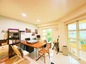 French Art Manor: Two Cat Castle Four Floors/Private Art Studio! Fairytale World Mini Villa ~ Private Party Karaoke - Image 5