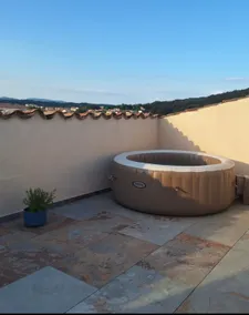 Spacious and charming apartment*jacuzzi*terraces - Image 3
