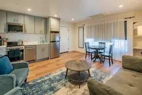 Skyline Suite - Image 3