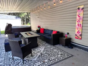 Private Oasis Heated Pool Hot tub Game Room & More - Image 2