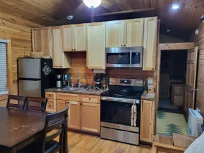 Tiny Cabin Getaway 19. - Image 5