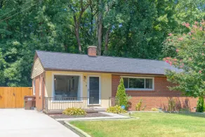 Pet-friendly, PrivateBackyard, 1 mile HPU & DwnTwn - Image 3