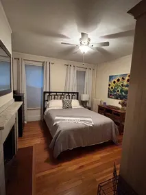 Charming and Historic Apartment - Image 3