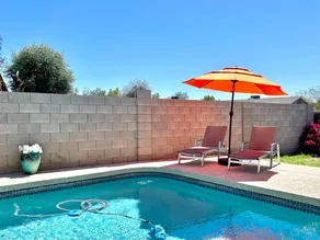 Cozy & Private Poolside Suite • 15 min ASU/Airport - Image 2