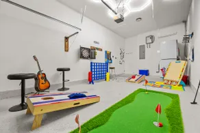 Family Fun Retreat-Oasis Fenced Yard-Pool-Game-BBQ - Image 2