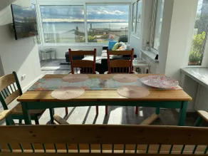 Vacation home with an ocean view - Image 4
