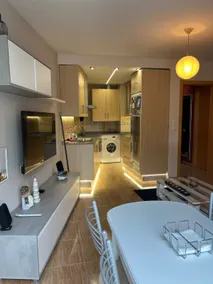 Bright and cozy apartment - Image 3