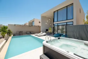 Trapezia Luxury Living- Alexandrite - Image 2