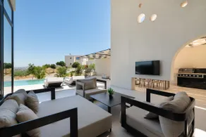 Trapezia Luxury Living- Alexandrite - Image 5