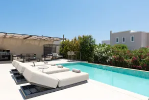 Trapezia Luxury Living- Garnet - Image 3