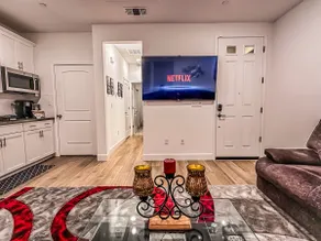 Guest Suite in Antelope, CA - Image 5