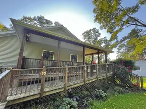 West Lake Hideaway - Image 2