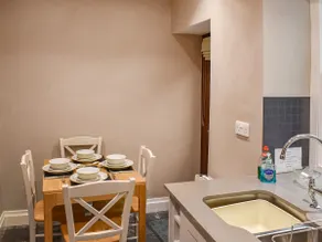 Tarn Cottage - Image 4
