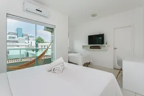 Jurerê 450m from the Sea, 10 Suites, Heated Pool 25 Guests - Image 2