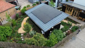 Designer tiny house with sauna, garden & air conditioning - Image 4