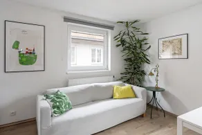 Sunny studio Prague - Image 4