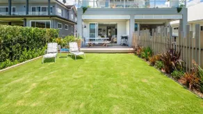 Waterfront apartments, walk to Ettalong restaurants & cafes - Image 5