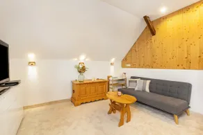 Apartment in Anni's vacation home - Image 4