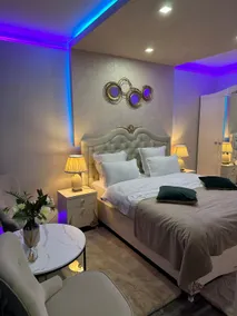 Penthouse 41 Complex Rediu - Image 4