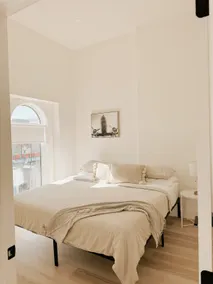 Modern Downtown Suite | King Bed | The Charlotte - Image 2
