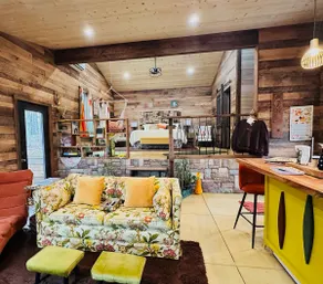 Escape to a Secluded Cabin for a Couple *Hot Tub* - Image 2