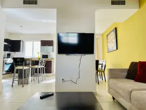 Casa Anaya, air-conditioned, near Costco - Image 4