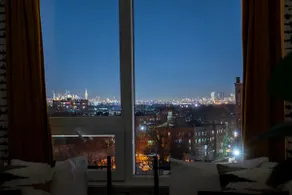 Bright & Bold Escape w/ NYC Views+Free Park+2 Bath - Image 5