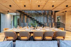 Lakefront, Sauna, Hot Tub – Luxury 6BR Mansion - Image 2