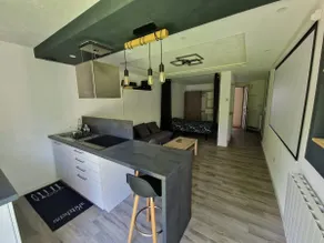 Accommodation for 4 people with Garden + Free Parking - Image 5