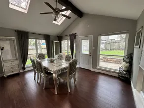 New Braunfels & San Antonio! Best of both worlds! - Image 4