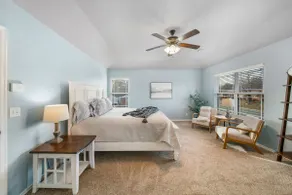 Walk to TU, 6beds, 3ba, Fire pit, grill, Ping Pong - Image 4