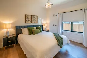 Sunlit Suite - Image 2