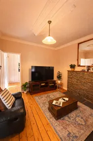 Hydrangea Cottage- Sleeps 6- Mildura - Image 3