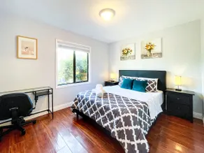 BayFair- Cozy 3Br home/Parking - Image 2