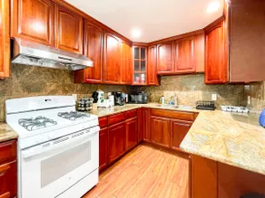 BayFair- Cozy 3Br home/Parking - Image 5