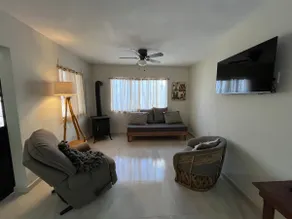Quiet, centrally located house - Image 2