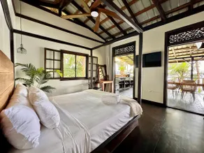 Bocas Sunset Beach House - Image 4