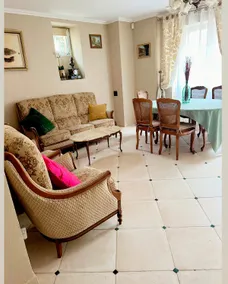 Very beautiful house - Image 4