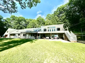 Lake, Laughs & Firelight: 4BR Retreat Awaits! - Image 3
