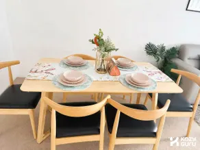KozyGuru | Haymarket Syd | Overly Warm | 1 Bed Apt - Image 5