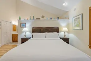 Captain's Quarters with a Gulf view - Image 4