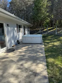 Large, Family Friendly, Up North Stay - Image 4