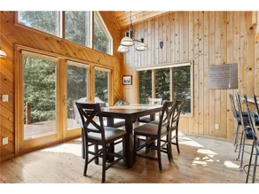 Yellow Lake Sunset Cabin - Image 4