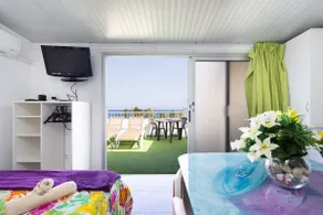 Ocean view, Room 3 - Image 3