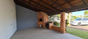 3-bedroom, 2-bathroom house - Image 2