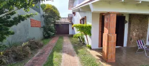 3-bedroom, 2-bathroom house - Image 3